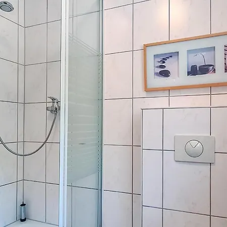 Stunning In With Wifi And 1 Bedrooms *